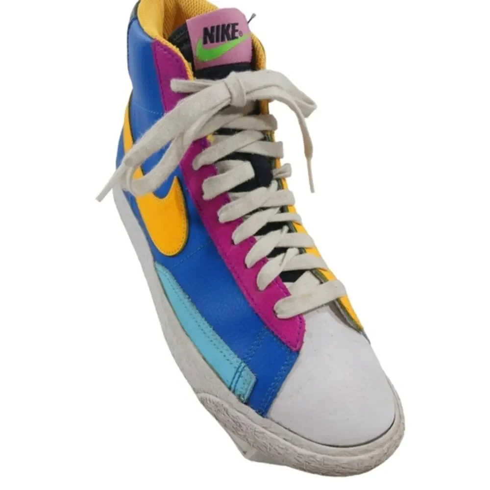 Nike Blazer Multi Color Sneakers GUC size 5Y S2284